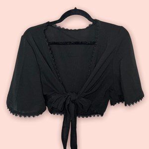 BRAND NEW: Black Tie Front Lace Trim Crop Top | SHEIN